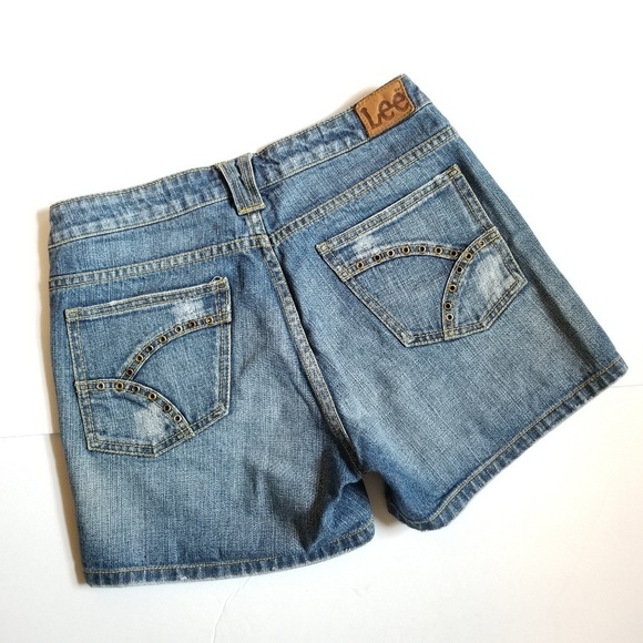 Lee Heritage distressed denim shorts stud … - Picture 1 of 6